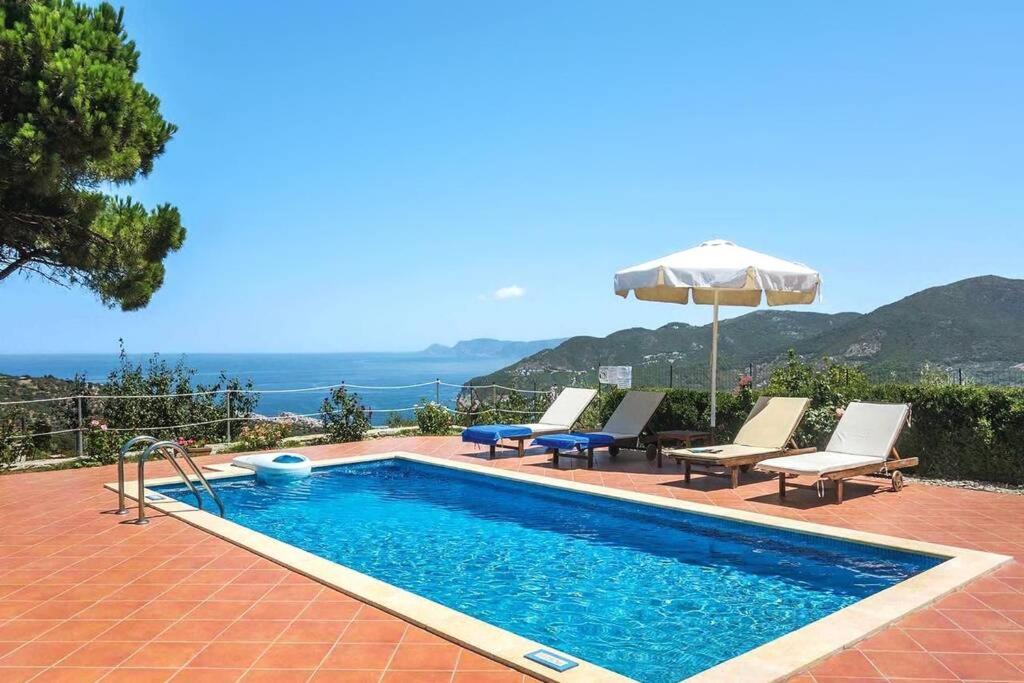 Villa Ouranos In Pefkias Skopelos Dış mekan fotoğraf