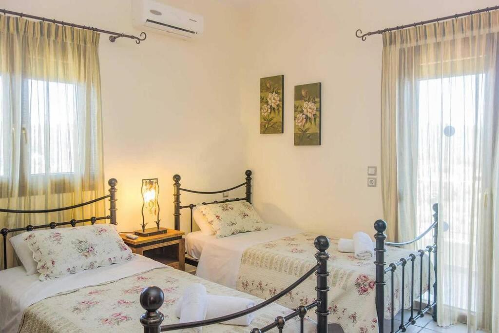 Villa Ouranos In Pefkias Skopelos Dış mekan fotoğraf