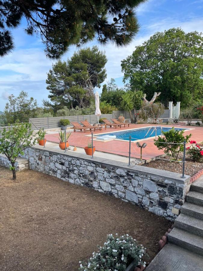 Villa Ouranos In Pefkias Skopelos Dış mekan fotoğraf